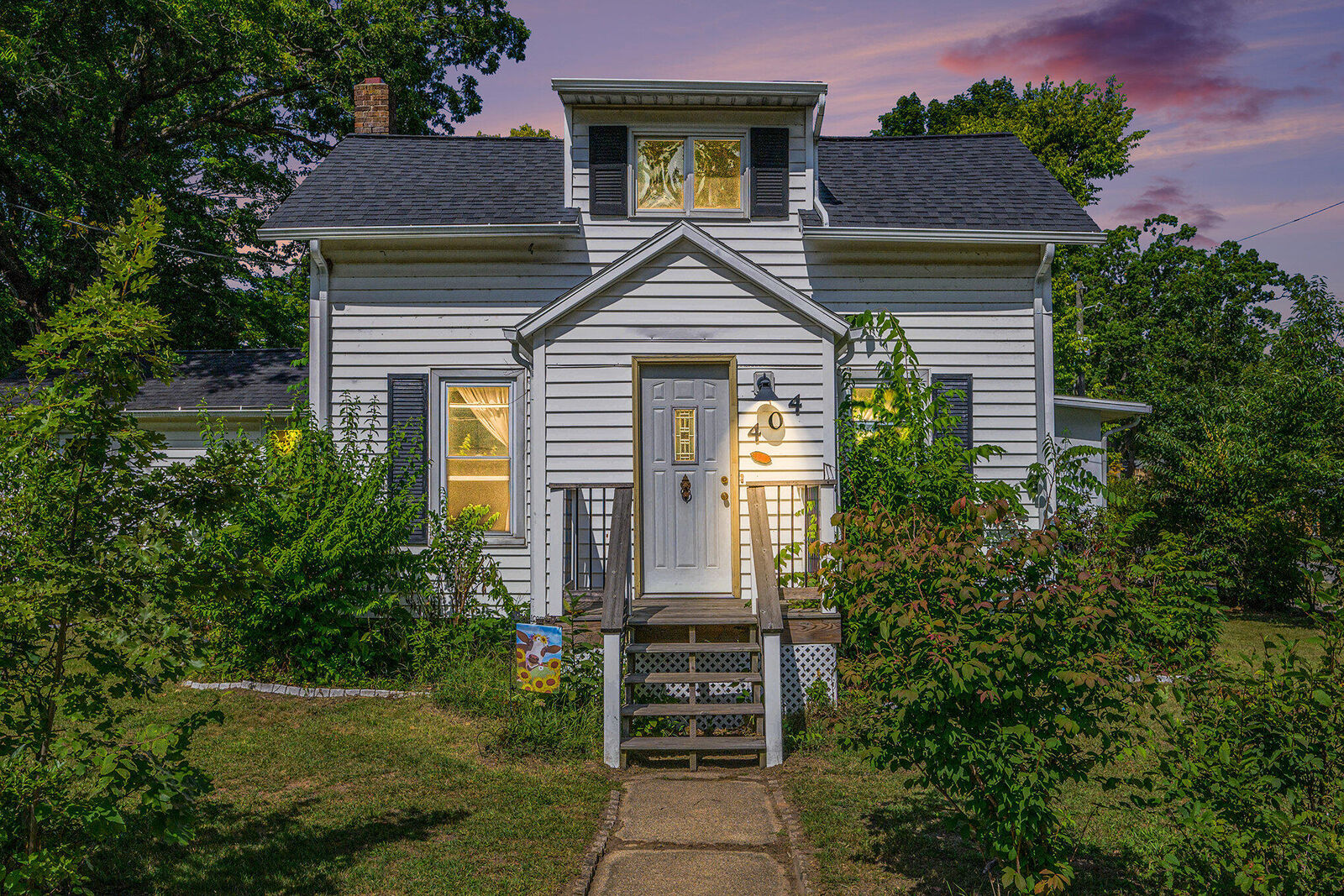 Property Photo: 404 Academy Street Street MI 49010