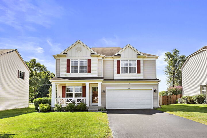 Property Photo:  
