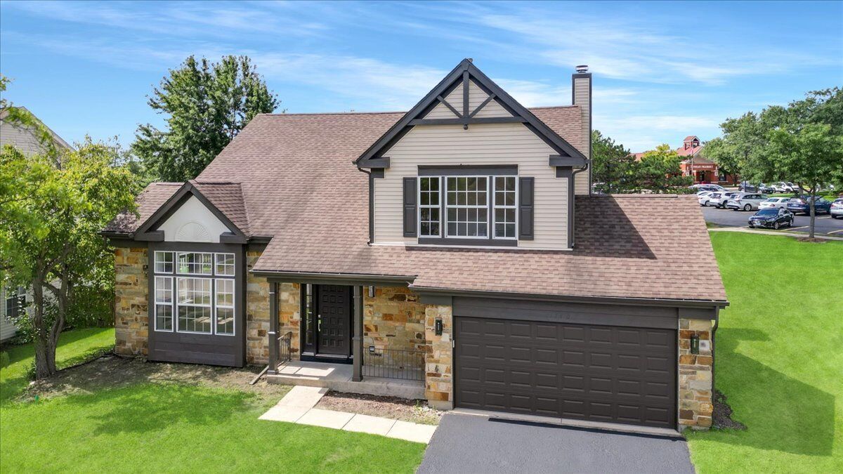 Property Photo: 1740 Bradford Lane IL 60014