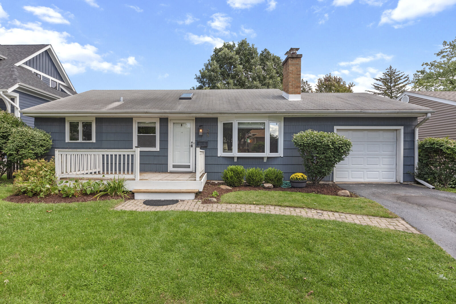 Property Photo: 25 N Washington Street IL 60559