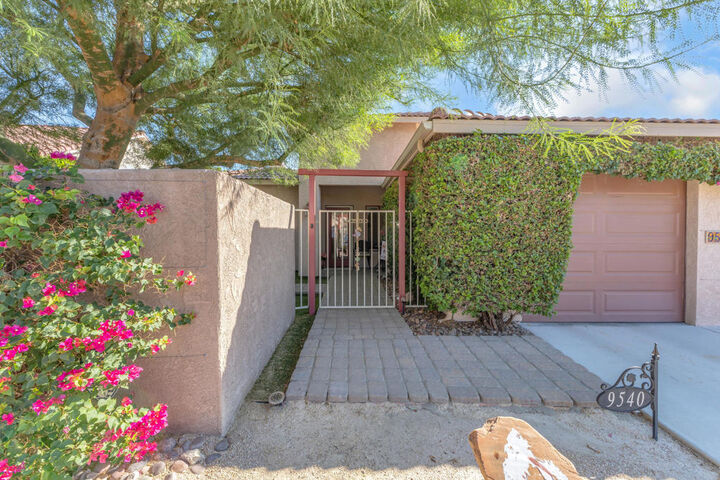 Property Photo:  9540 Ekwanok Drive  CA 92240