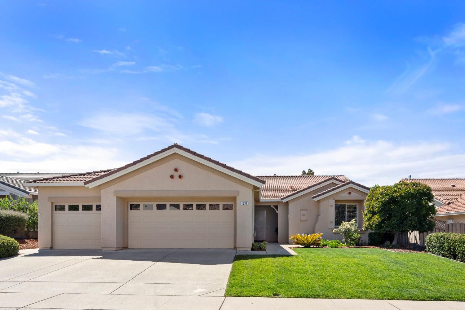 Property Photo:  1091 Castleberry Lane  CA 95648