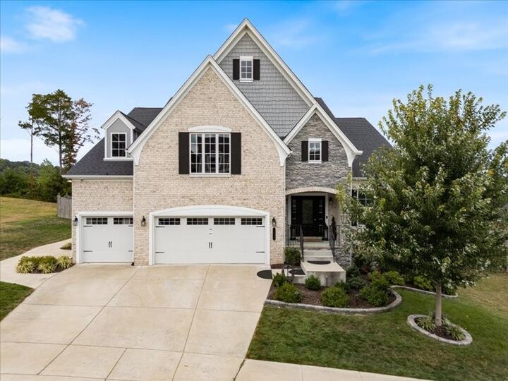 Property Photo: 1608 Lampwick Ct TN 37221