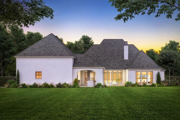 Property Photo:  2004 Crestwood Drive  MS 38655 