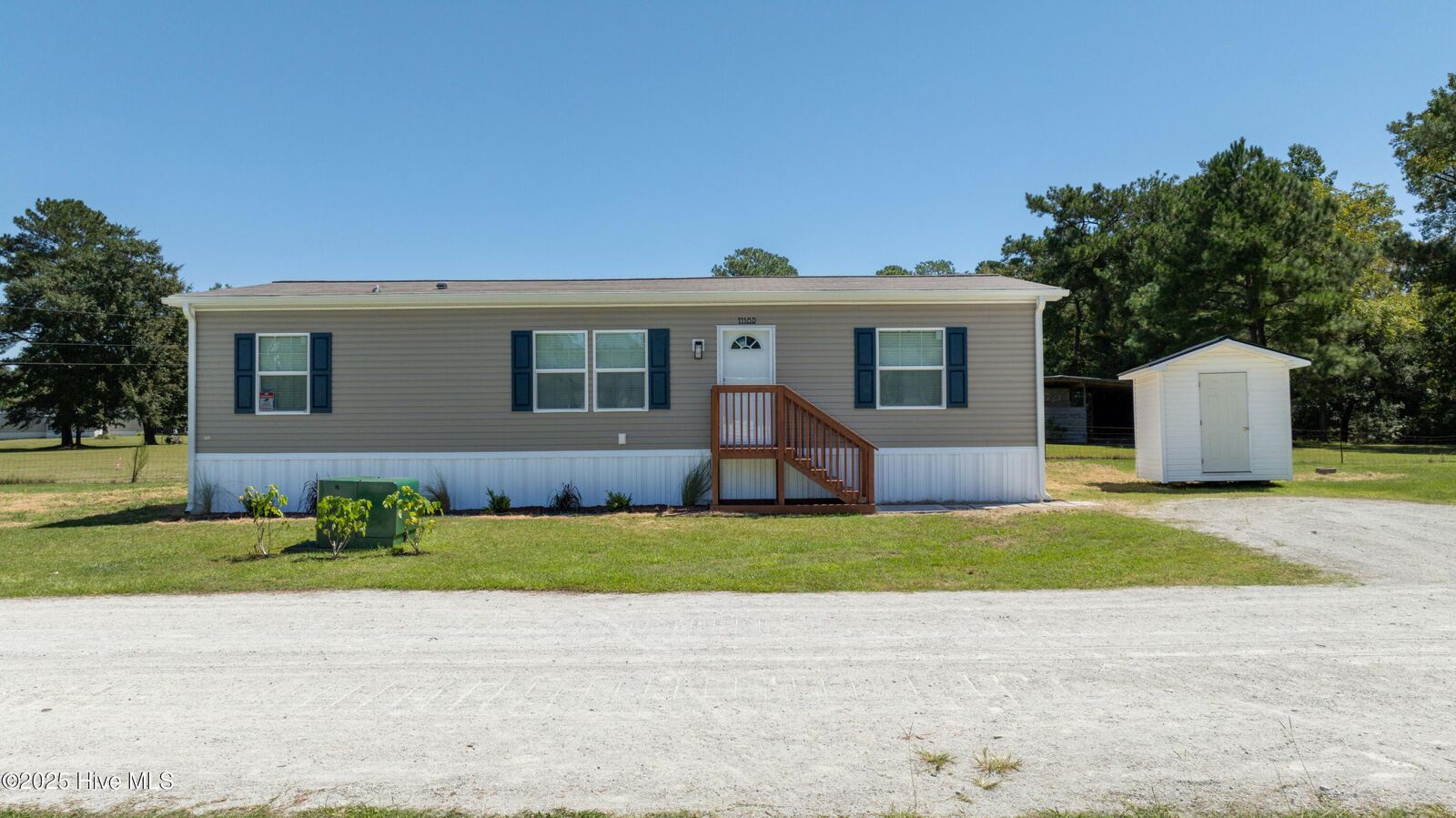 Property Photo:  1118 D Old Tar Landing Road  NC 28540 