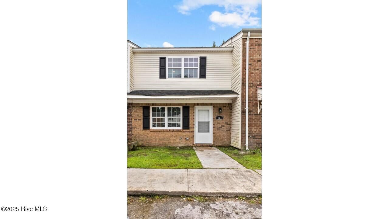 Property Photo:  411 Myrtlewood Circle  NC 28546 