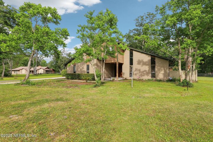 Property Photo:  1775 Emerald Lane  FL 32068 