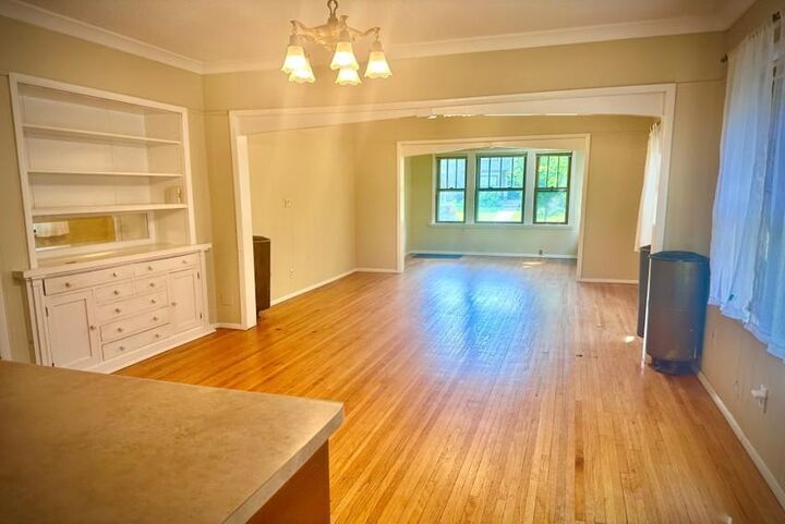 Property Photo:  2416 34th Avenue S  MN 55406 