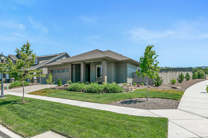 463 Limestone Lane  Medford OR 97504 photo