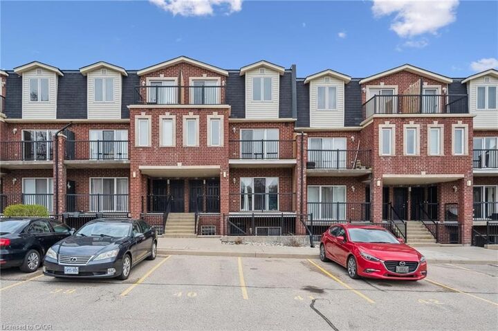 Property Photo: 45 Cedarhill Crescent 12D ON N2E 0A2