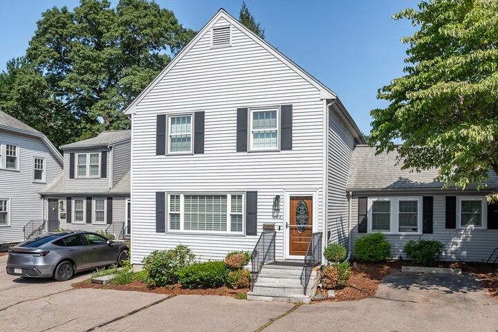 286 Linden Street 286  Wellesley MA 02482 photo