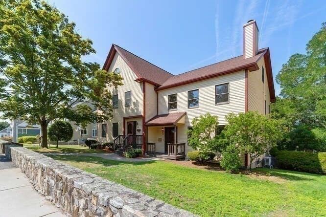 Property Photo:  29 Cottage St 29  MA 02464 
