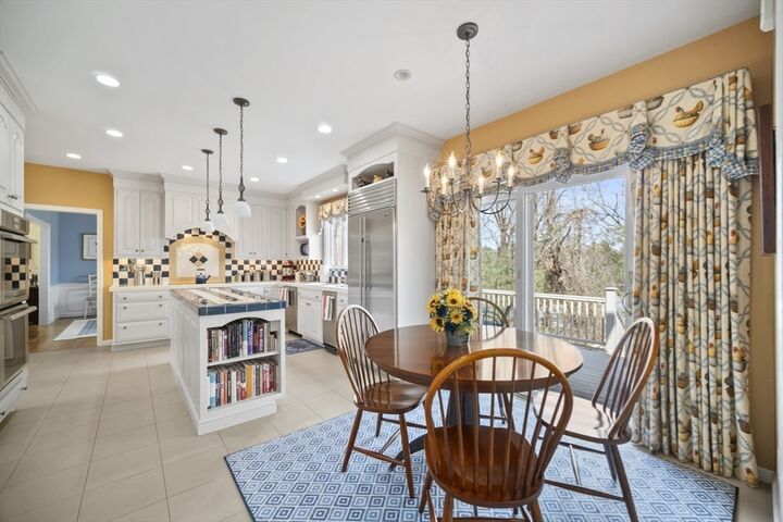 Property Photo: 618 Sudbury Street MA 01752