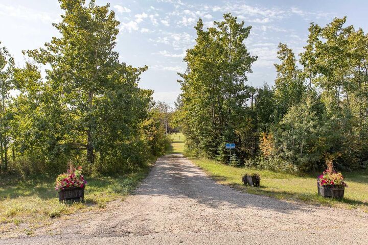 Photo de la propriété: 18 Morning Meadows Drive AB T4J 1R3