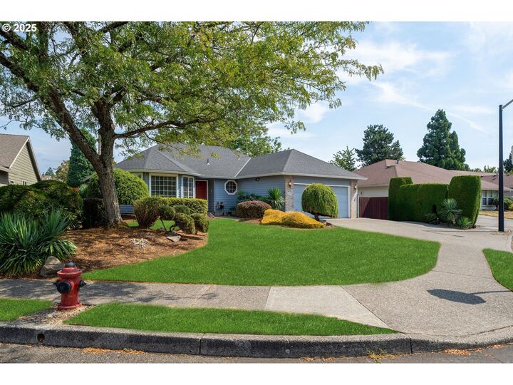 Property Photo: 2840 NE Roberts Ave OR 97030