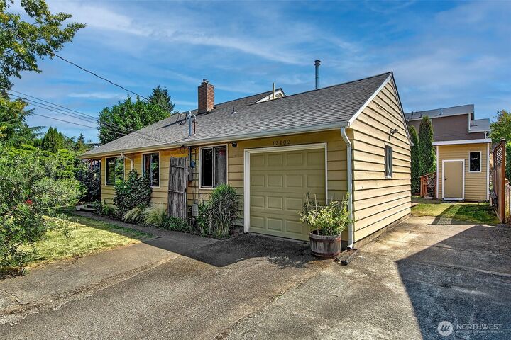Property Photo: 12102 10th Avenue SW WA 98146