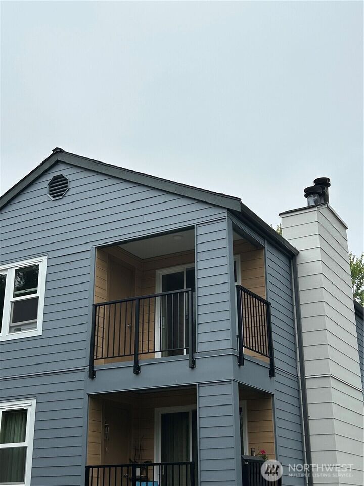 Property Photo: 20318 Bothell Everett Highway A303 WA 98012