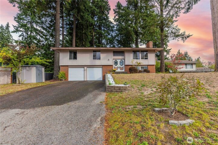 Property Photo: 2348 NE Windsor Court WA 98311