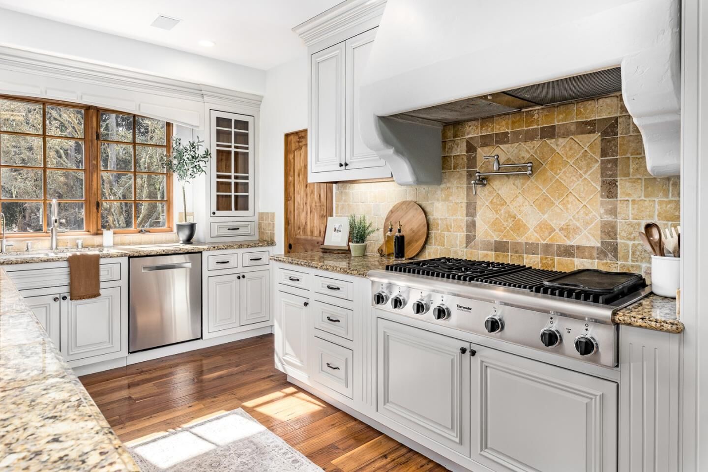 Property Photo:  114 Zanzibar Drive  CA 95003 