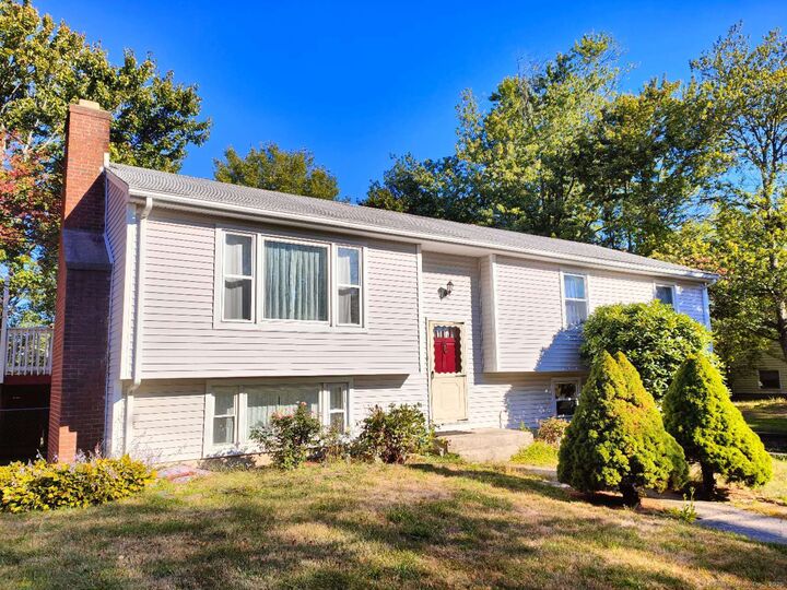 11 Meadowbrook Road  West Haven CT 06516 photo