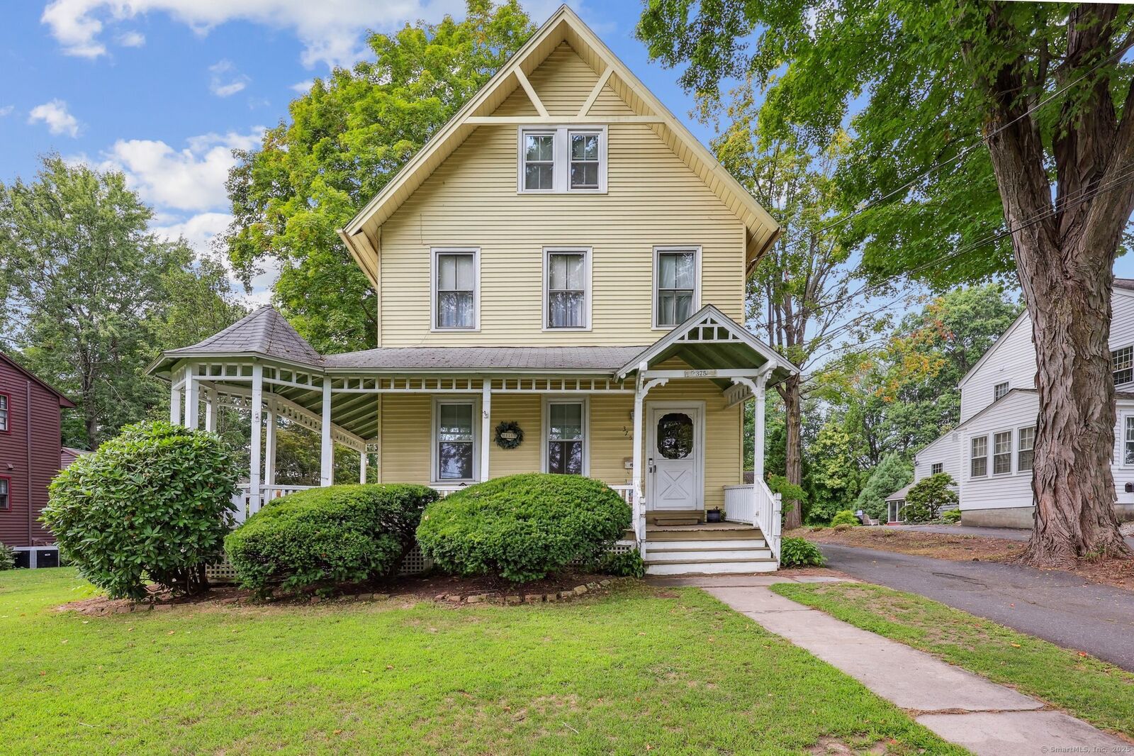 Property Photo: 375 Hartford Avenue CT 06109
