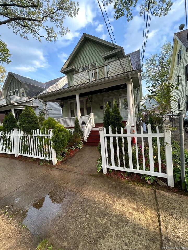 Property Photo:  280 Bassett Street  CT 06511 