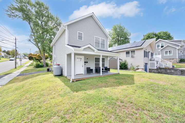 Property Photo:  115 South Street Extension  CT 06010 