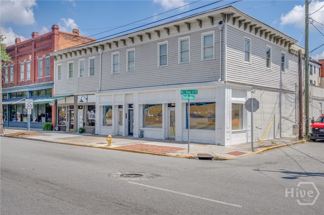 Property Photo: 528 Martin Luther King Boulevard GA 31401