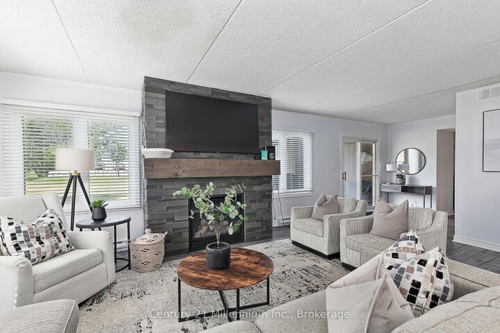 Property Photo: 169 Jozo Weider Boulevard 118 ON L9Y 0V2