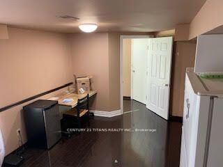 Property Photo: 19 Skyridge Road ON M1E 4N7