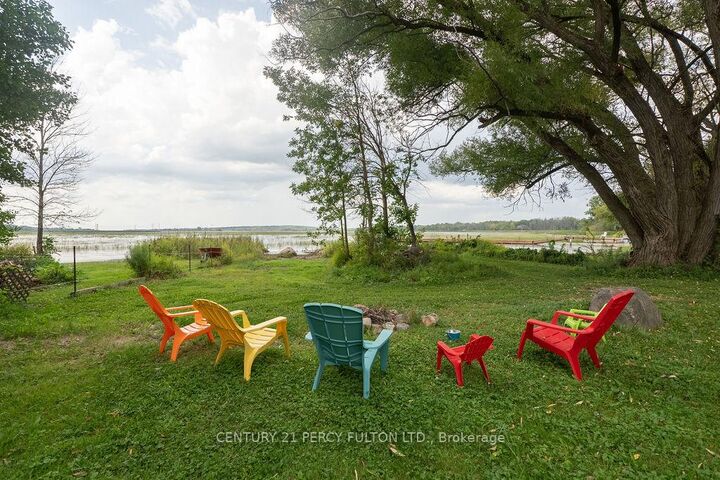 Photo de la propriété:  1718 Fairview Drive  ON L0K 1E0 