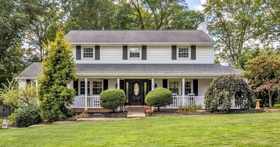 Property Photo: 140 Gateshead Drive PA 15317