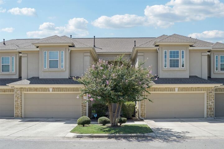 Property Photo:  1101 E Parmer Lane 331  TX 78753 