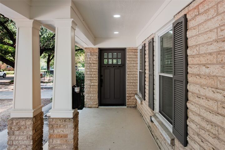 Property Photo: 3801 Avenue H TX 78751