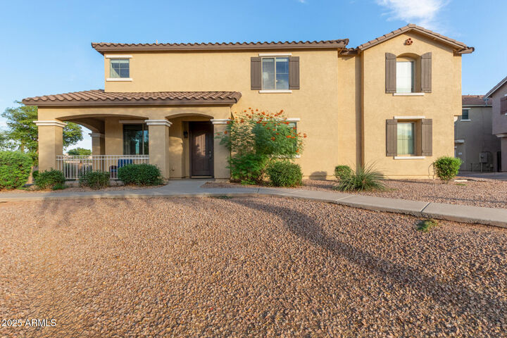 Property Photo: 573 S Buena Vista Court AZ 85296