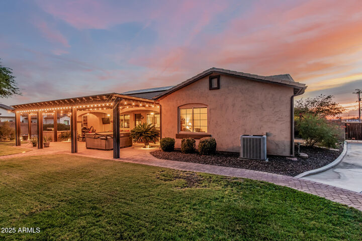 Property Photo: 10505 W Avenida Del Sol Avenue AZ 85383
