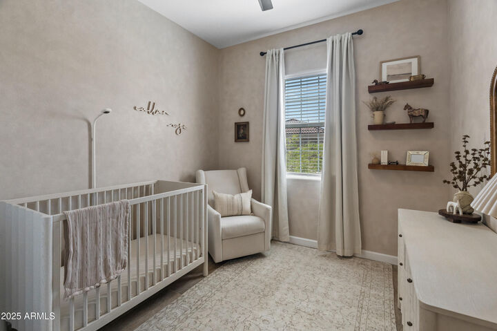 Property Photo: 2044 E Alameda Road AZ 85024