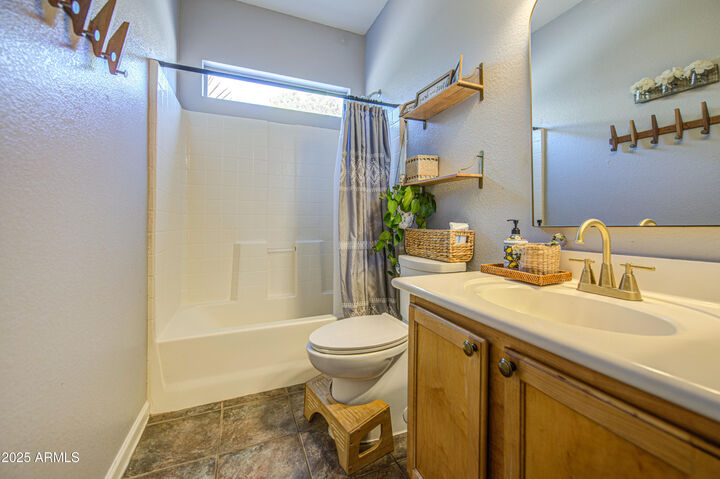 Property Photo:  2536 E Indian Wells Place  AZ 85249 