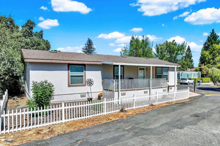 700 Shady Glen Lane  Vacaville CA 95688 photo