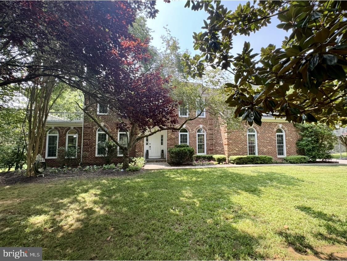 Property Photo: 15700 Trapshire Court VA 20197