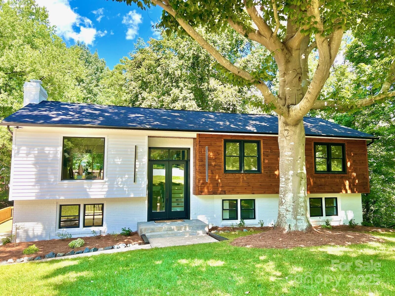 Property Photo: 200 Kimrod Lane NC 28270