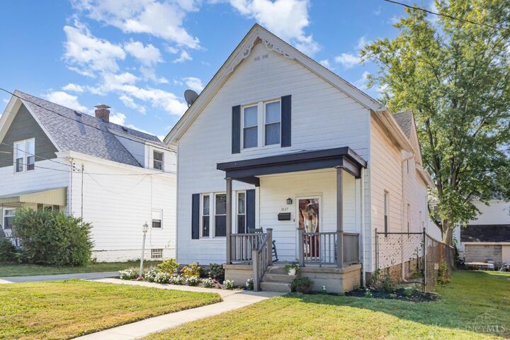 Property Photo: 3637 Woodbine Avenue OH 45211