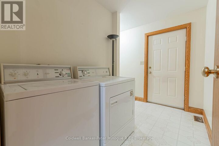 Property Photo:  81 Hazelton Lane  ON P1B 8G2 