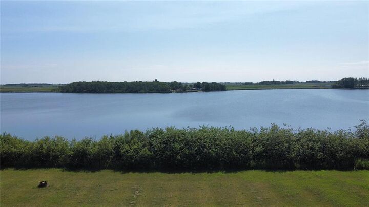 Property Photo:  5 Cooper Road  MB R0J 1Z0 
