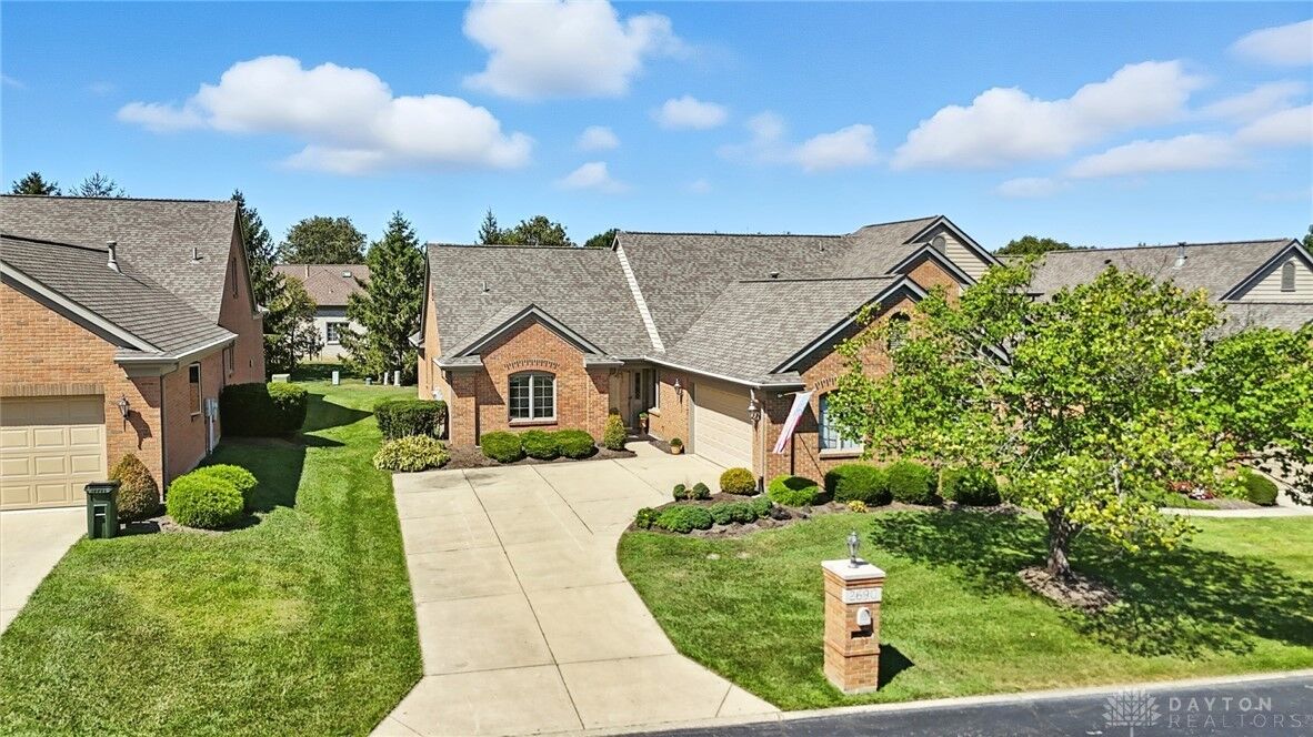 Property Photo:  2690 Vienna Estates Drive  OH 45459 