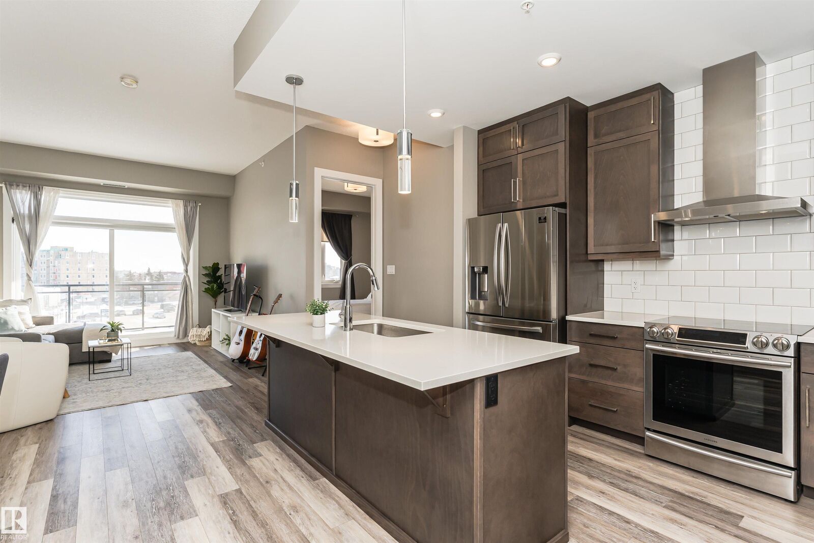 Property Photo: 524 Griesbach Parade NW 427 AB T5E 6X2