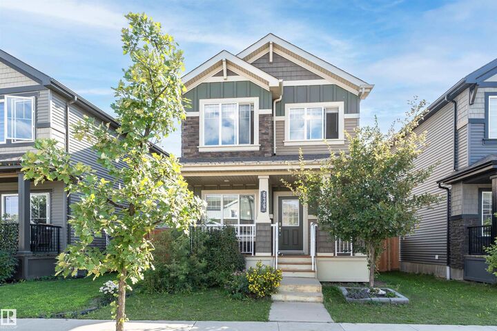 Property Photo: 636 Orchards Boulevard SW AB T6X 2L4