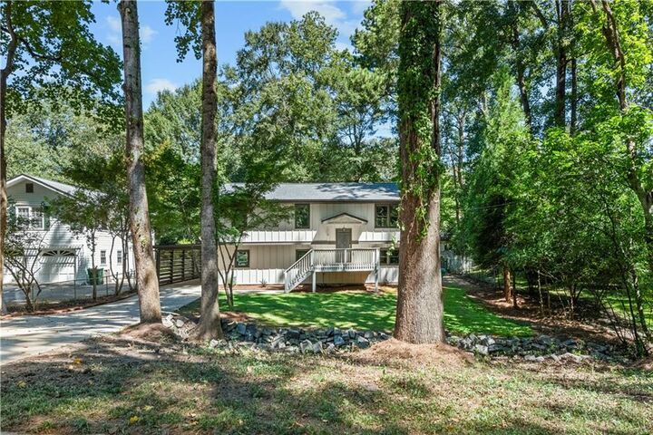 Property Photo:  3214 Valaire Drive  GA 30033 