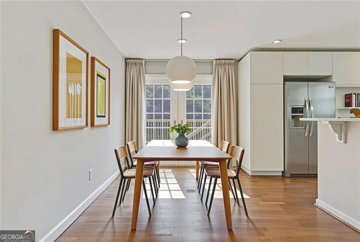 Property Photo:  511 Ashburton Avenue  GA 30032 