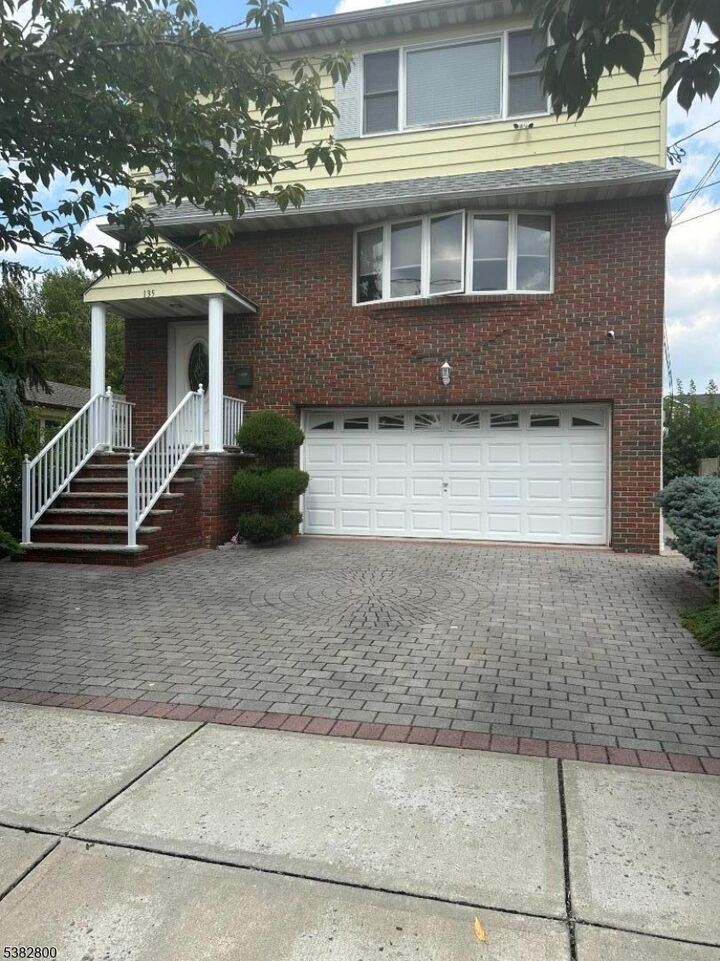 135 Sanford Ave  Lyndhurst Twp. NJ 07071 photo